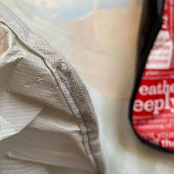 Lululemon Lot of 2 Reusable Shopping Gift Bag Totes Large Small Red / White - Picture 14 of 14